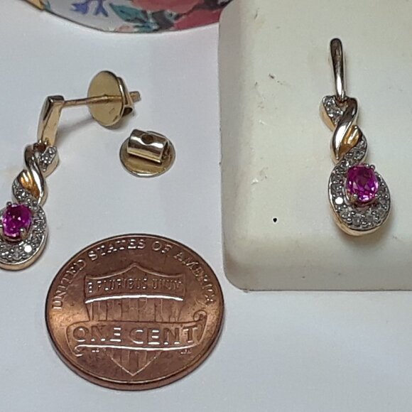 .60ctw Oval Pink Topaz &Diamond Drop Twist 10KT Y/Gold Screw Post Earrings#19995 - Picture 4 of 4